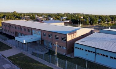 La EET Nº 3 Marsiglia avanza con la mudanza para iniciar el ciclo lectivo en su nuevo edificio