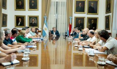Gobierno y sindicatos iniciaron una mesa de trabajo por la reforma previsional