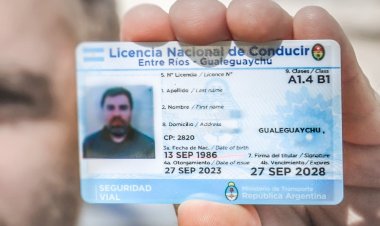 Los deudores alimentarios no podrán obtener licencias de conducir profesionales
