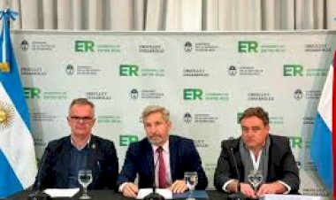 Frigerio anunció una millonaria inversión en maquinaria vial y obras para rutas