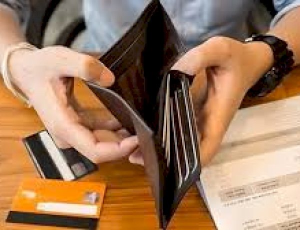 Bancos toman medidas y renegocian cuotas con clientes deudores ante récord de morosidad