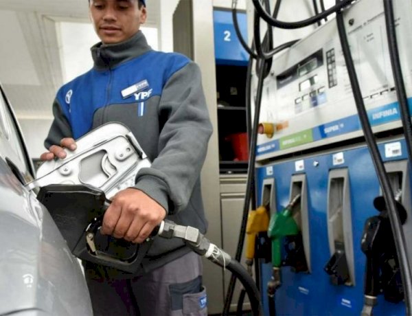 YPF subirá el precio de la nafta este jueves
