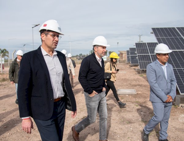 Frigerio inauguró en Arroyo Barú un parque solar con una inversión de 600 millones de pesos