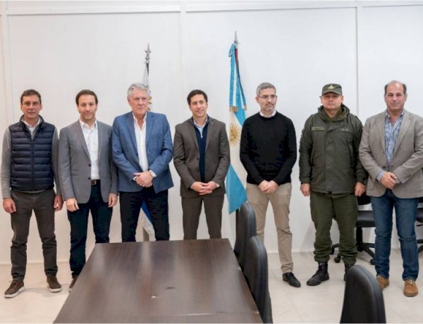 El Gobierno provincial entregó equipamiento para el Centro de Frontera Concordia-Salto