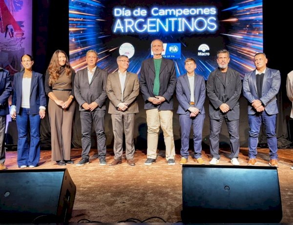 Entre Ríos acompañó el reconocimiento a los campeones del automovilismo argentino