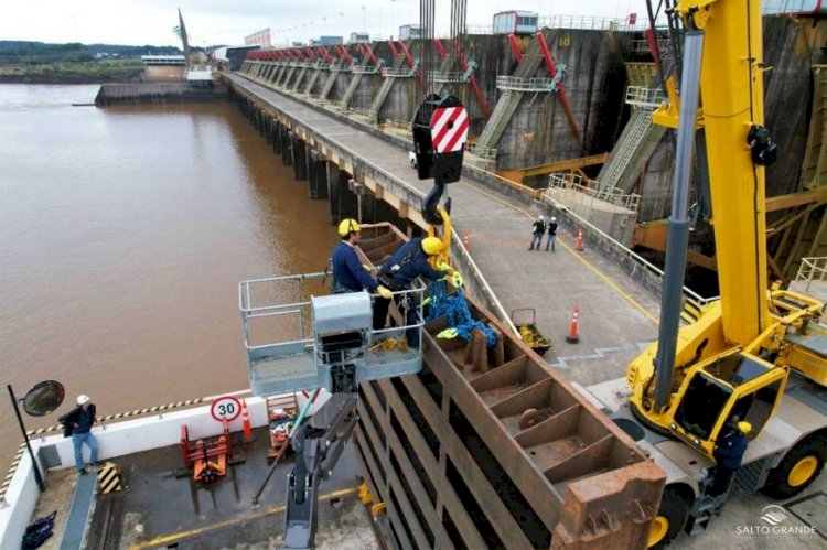 53 millones de dólares. Salto Grande llama a licitación para renovar equipos de transmisión en 4 subestaciones