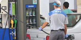 El precio de la nafta super aumento el doble que la inflación